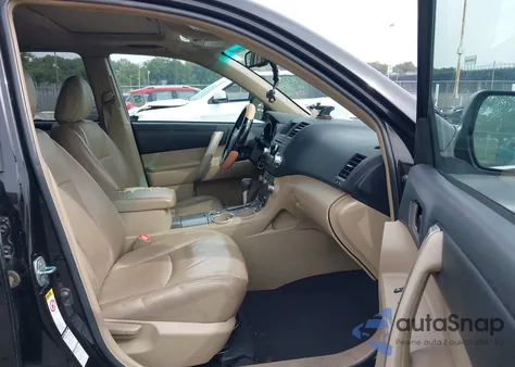 2011 Toyota Highlander Se V6 from USA, damaged, VIN 5TDBK3EH6BS063154